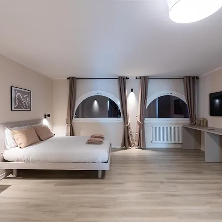 Palazzo Marsili Harmony * Bolonia