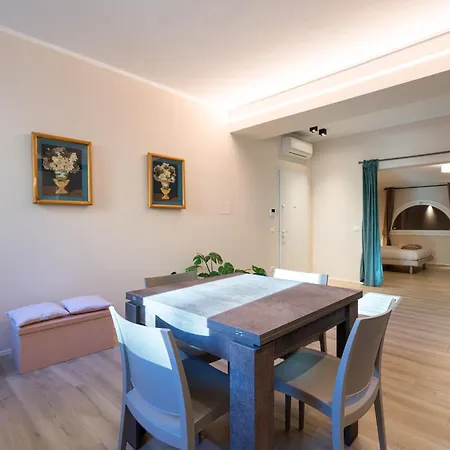 Apartament Palazzo Marsili Harmony